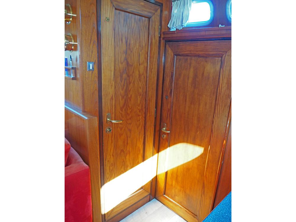 Salon, H&eacute;bergements